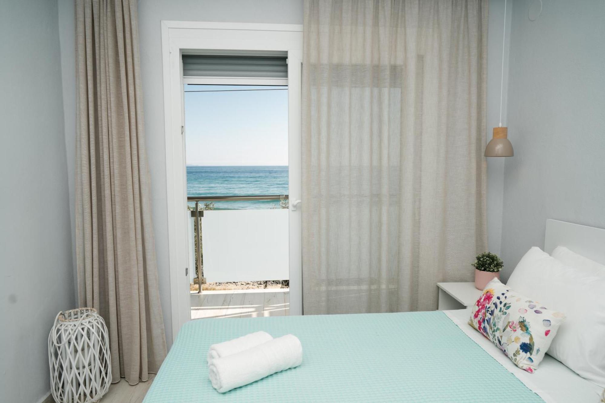 Aegean View Villa Loutra Elevtheron Екстериор снимка