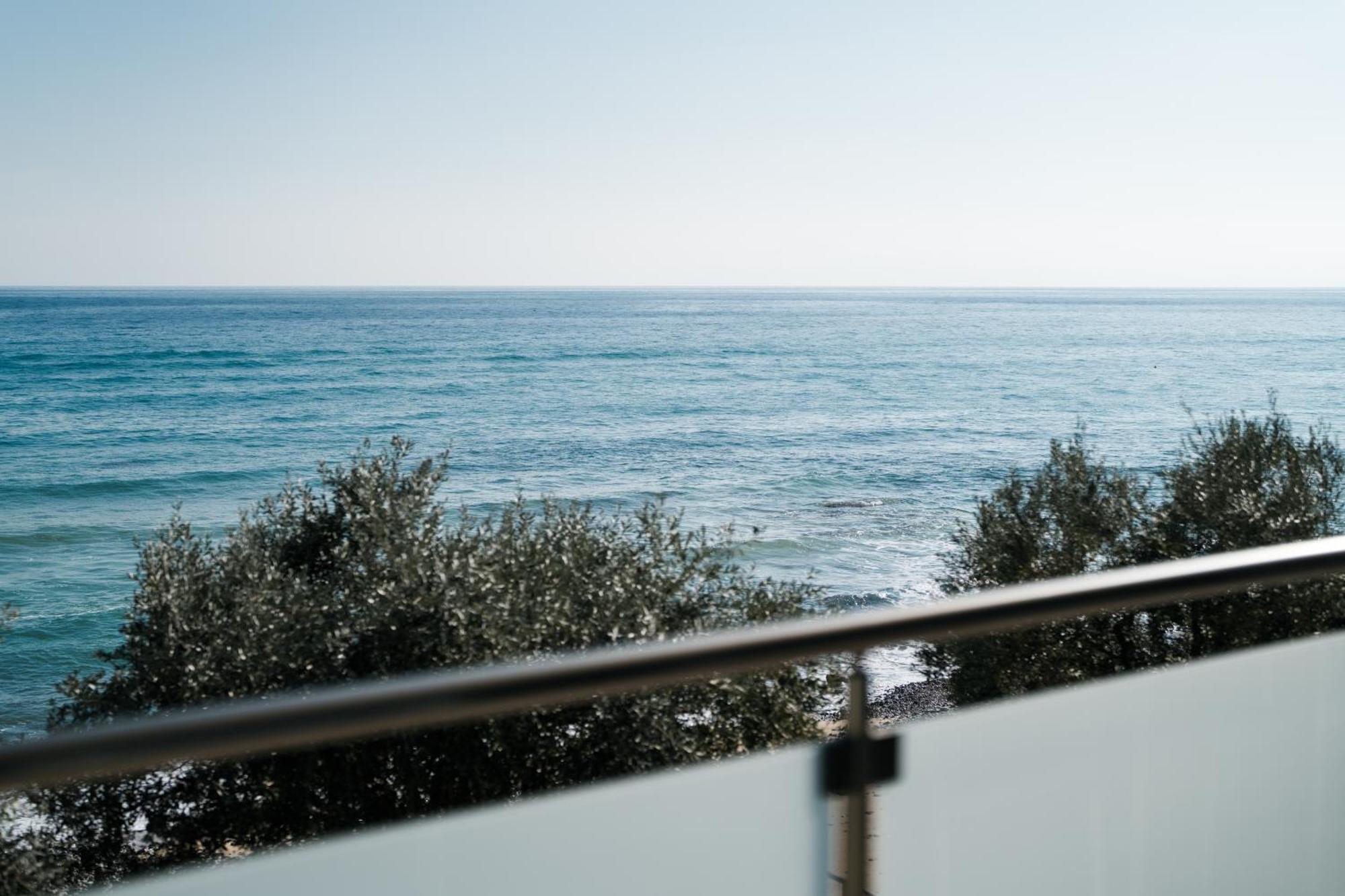 Aegean View Villa Loutra Elevtheron Екстериор снимка