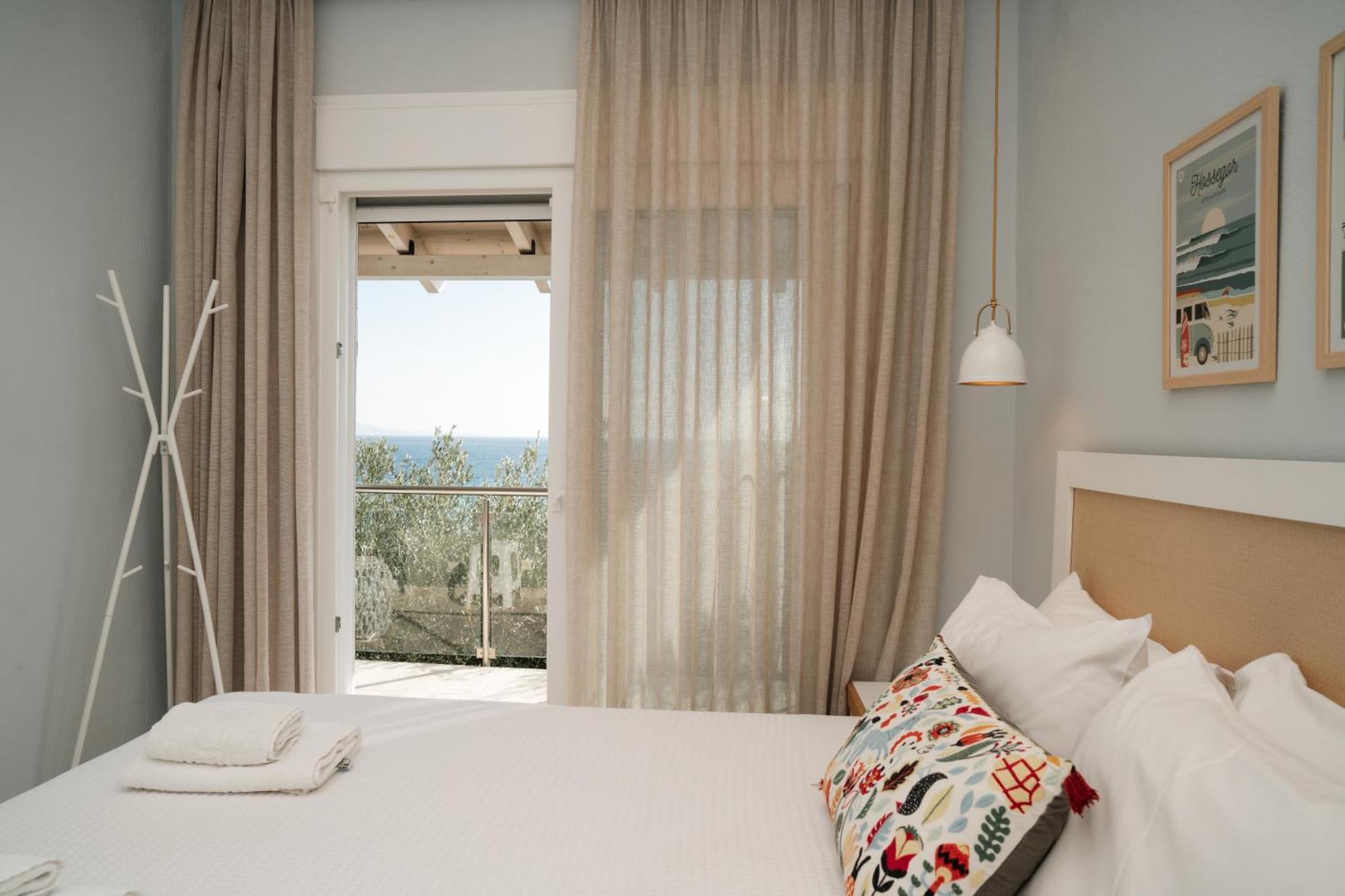 Aegean View Villa Loutra Elevtheron Екстериор снимка